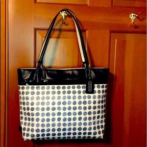 Coach tote